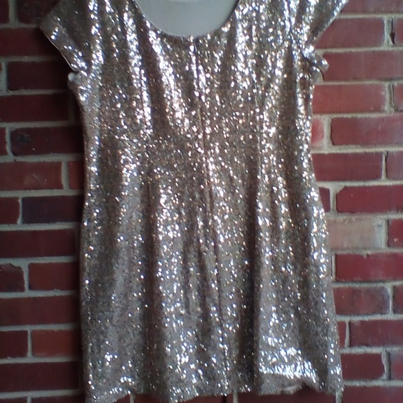 WHITE & BLACK DRESS - Picture 4 of 4